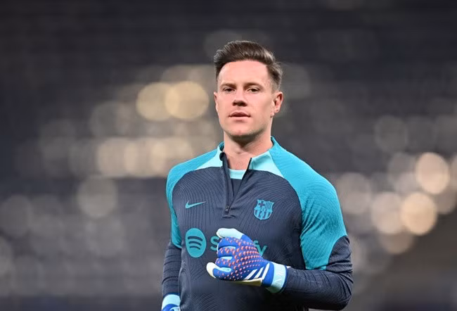 Ter Stegen trong màu áo Barcelona.