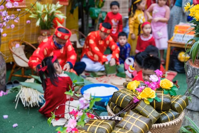 Phong tục tập quán Việt Nam là một nét đẹp văn hóa cần được bảo tồn và phát huy. Ảnh: TTXVN