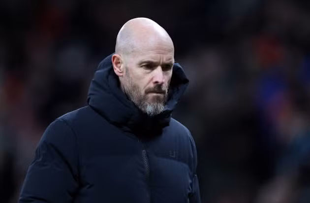 Ten Hag vẫn đang cân nhắc.