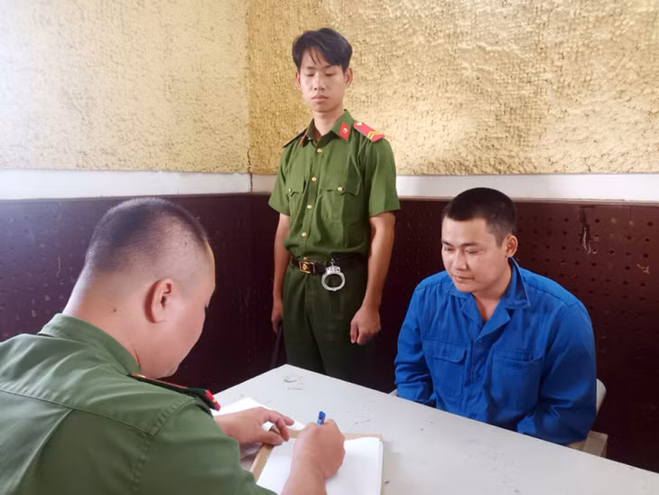 Đối tượng Trần Quốc Vịnh tại cơ quan CSĐT.