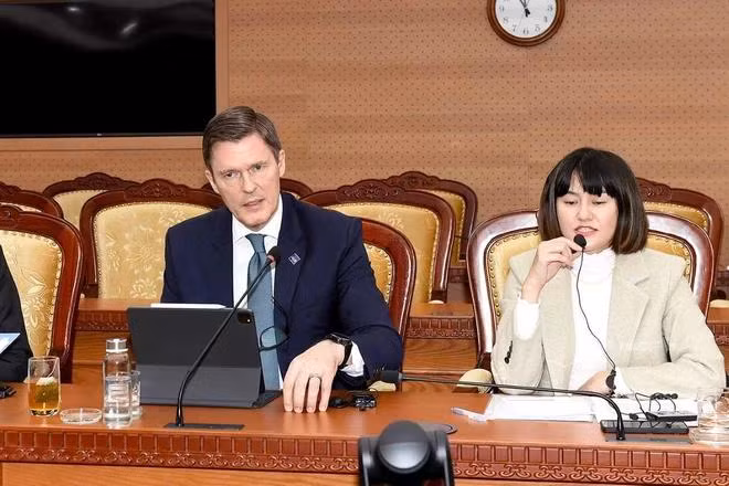Ông Winfried Wicklein tại buổi làm việc. (Ảnh: Vietnam+)