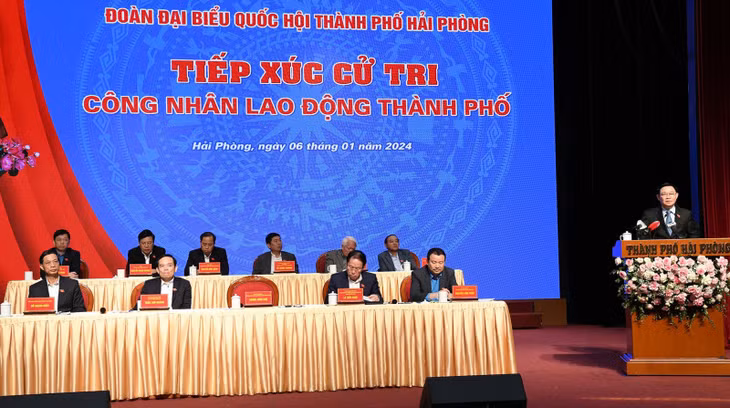Chủ tịch Quốc hội Vương Đình Huệ phát biểu. Ảnh: Lâm Hiển