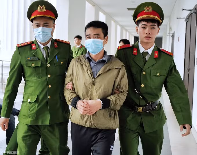 Bị cáo Phan Quốc Việt, sáng 8/1. Ảnh: Ngọc Thành