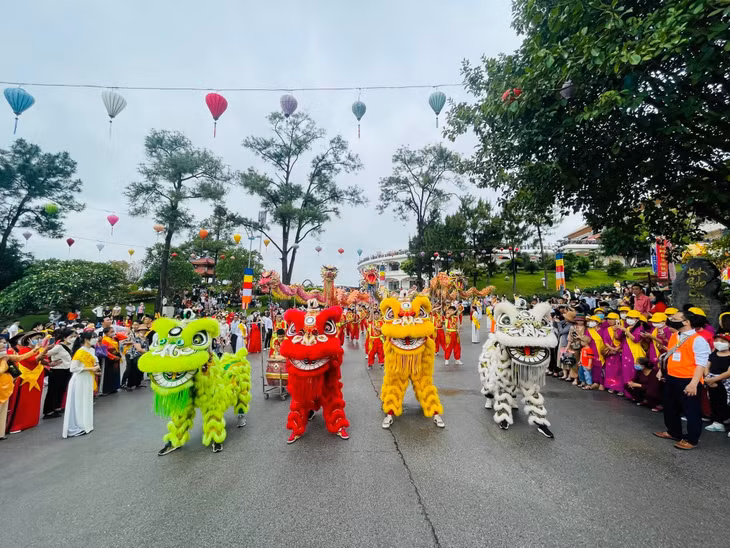 Đảm bảo tốt an toàn thực phẩm sẽ góp phần làm nên một mùa lễ hội xuân thành công.