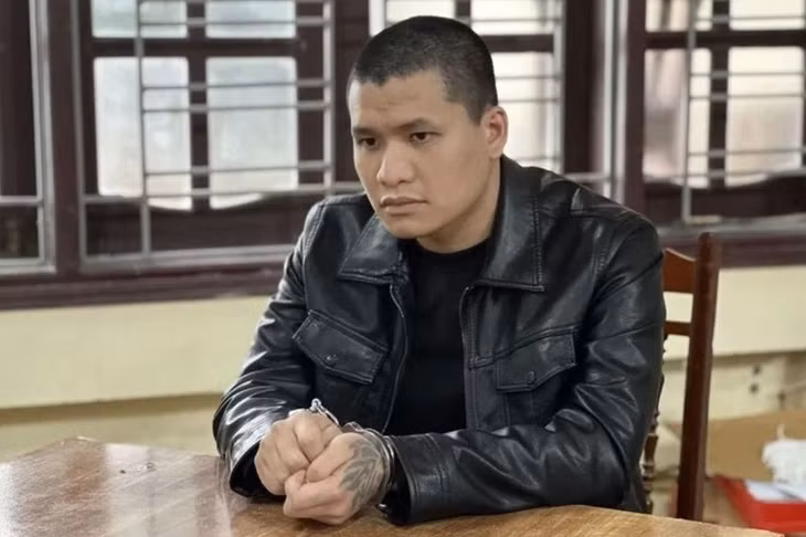 Nguyễn Anh Sơn tại cơ quan công an. Ảnh: Công an tỉnh Hưng Yên.
