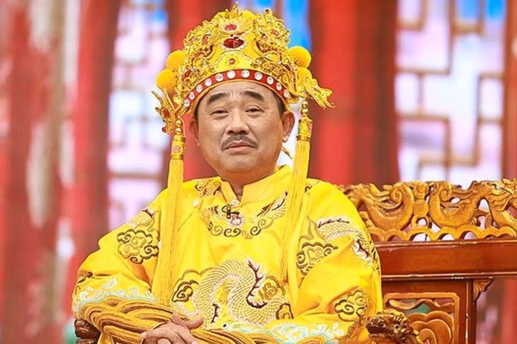 NSƯT Quốc Khánh được biết đến nhiều hơn sau khi tham gia "Táo quân" (Ảnh: VTV).