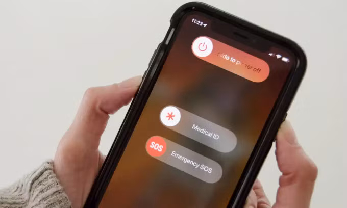 Giao diện tắt nguồn trên một mẫu iPhone. Ảnh: iFeed