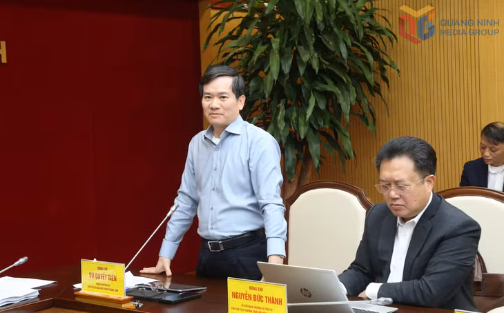 Đồng chí Vũ Quyết Tiến, Phó Bí thư Tỉnh ủy, Chủ tịch Ủy bam MTTQ tỉnh, phát biểu tại hội nghị.