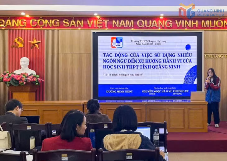 Trường THPT Chuyên Hạ Long tổ chức cuộc thi Khoa học kỹ thuật cấp trường và chọn cử dự án thi khoa học kỹ thuật cấp cụm năm học 2025-2026.