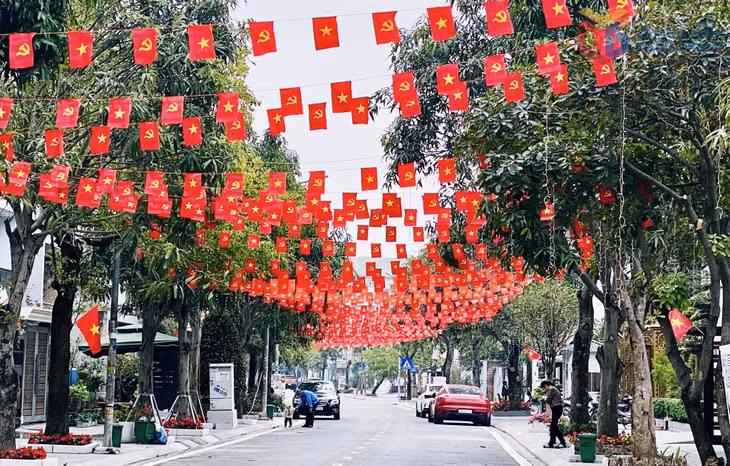 gửi gắm niềm tin và kỳ vọng của nhân dân tới Đại hội đại biểu toàn quốc lần thứ XIV của Đảng sẽ được diễn ra tại thủ đô Hà Nội từ ngày 19-25/1.