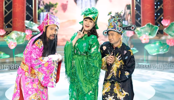 Từ trái qua: nghệ sĩ Quang Thắng, Vân Dung, Tự Long trong Táo Quân - Ảnh: FBNV