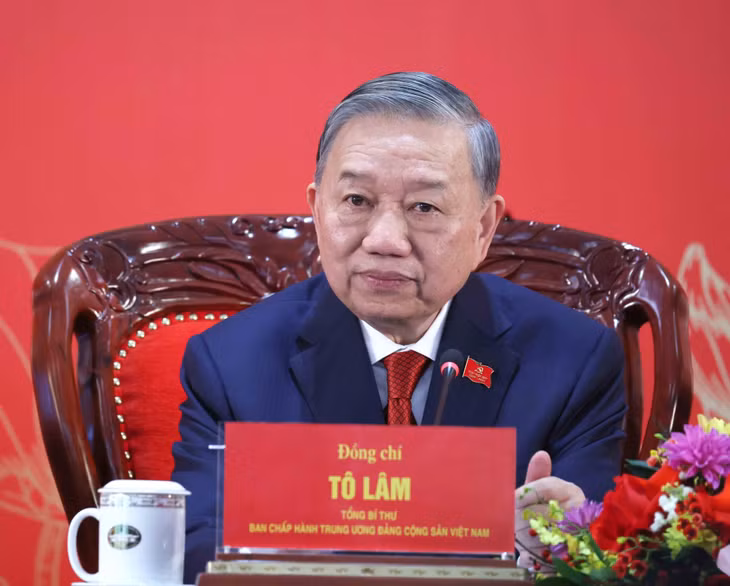 Tổng Bí thư Tô Lâm trả lời câu hỏi của phóng viên cơ quan báo chí.