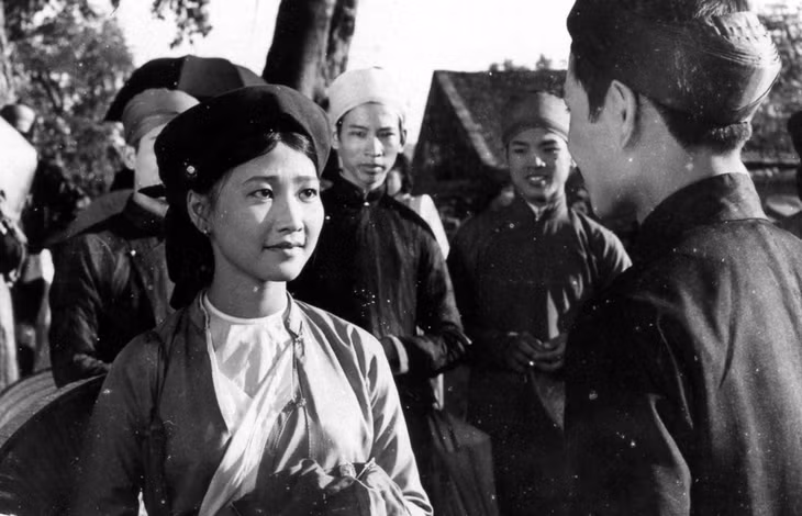 Đến hẹn lại lên (Xưởng phim truyện Việt Nam sản xuất năm 1974, đạo diễn Trần Vũ) đoạt giải Bông sen vàng tại Liên hoan phim Việt Nam lần thứ III