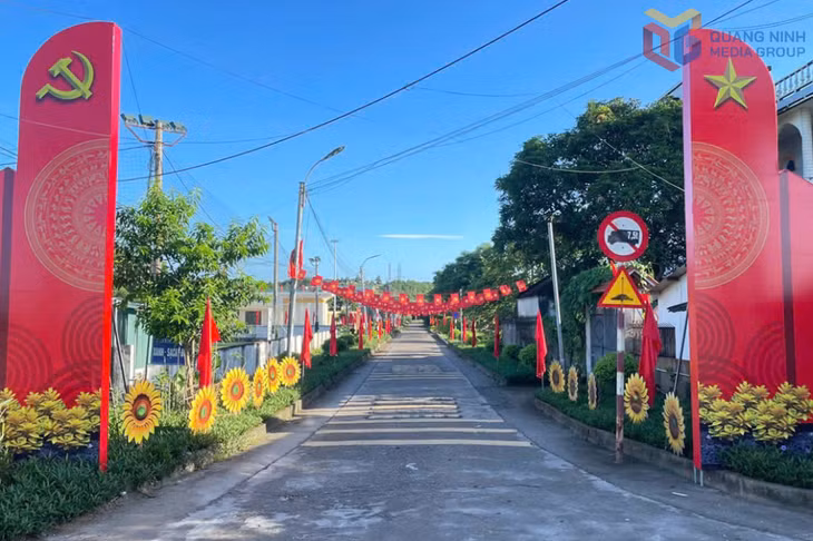 Tuyến đường kiểu mẫu tại thôn Hải Tiến 6, xã Hải Ninh.