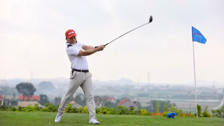Du lịch golf được xác định là một trong những sản phẩm ưu tiên của ngành du lịch Việt Nam. (Ảnh: TTXVN)