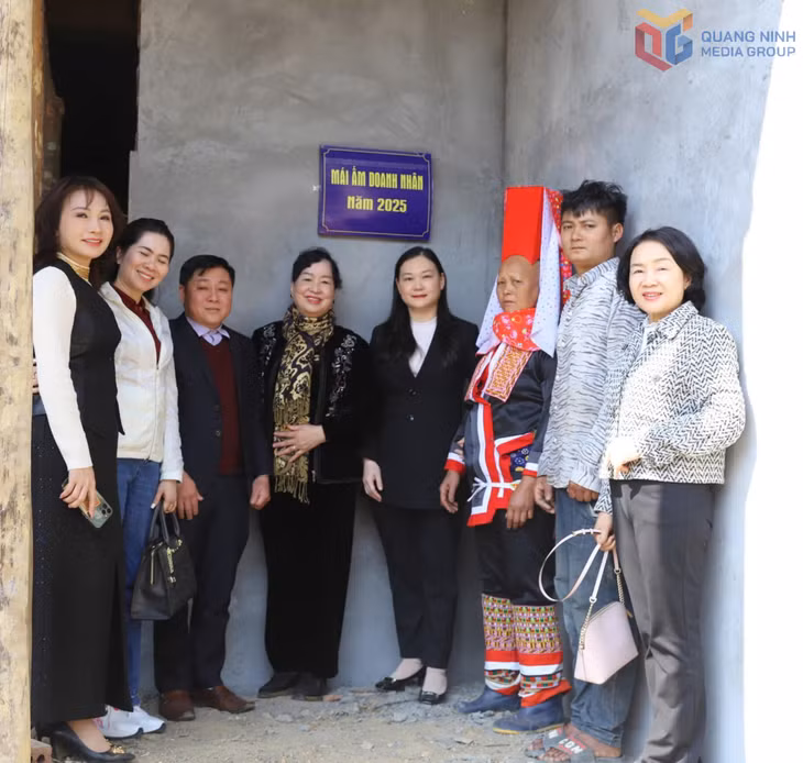 Ngôi nhà của bà Phùn Tài Múi (thôn Khe Mọi, xã Lục Hồn).