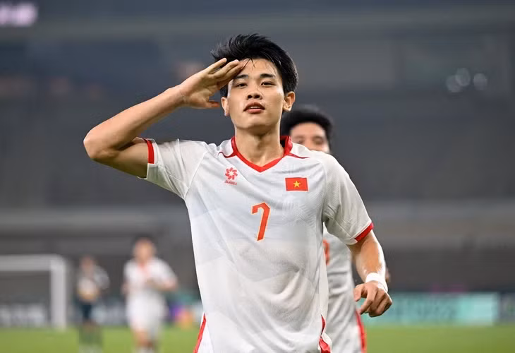 Đình Bắc khiến AFC phải liên tục khen ngợi - Ảnh: AFC