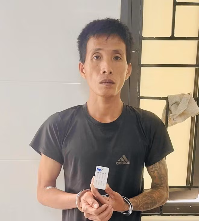 Nguyễn Văn Nam – cha dượng hành hung con riêng của vợ – vừa bị tòa tuyên phạt 21 tháng tù. Ảnh: Công an Hà Tĩnh.