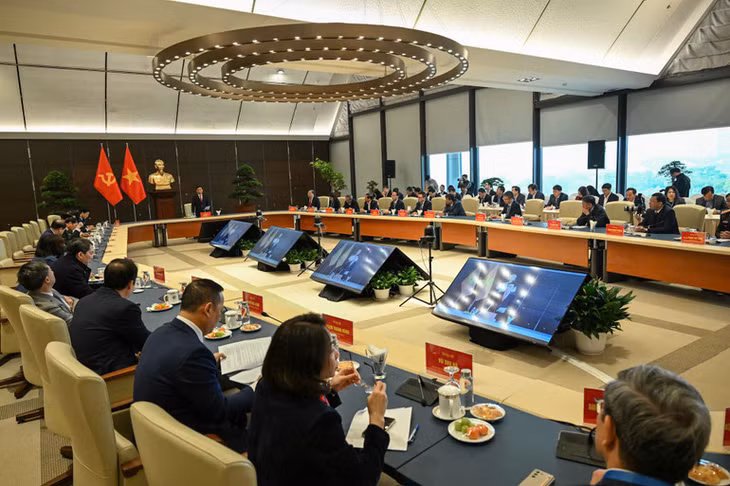 Quang cảnh buổi họp rút kinh nghiệm. (Ảnh: DUY LINH)
