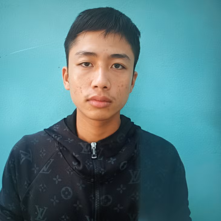 Bị can Phan Văn Khải tại cơ quan điều tra - Ảnh: HOÀNG ĐÔ