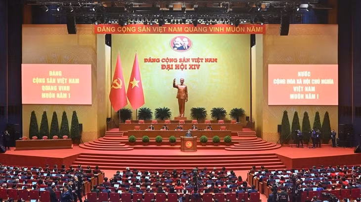 Toàn cảnh phiên họp trù bị Đại hội đại biểu toàn quốc lần thứ XIV của Đảng. (Ảnh: DUY LINH)