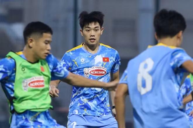 U23 Việt Nam vẫn đảm bảo lực lượng, Đình Bắc không gặp chấn thương. Ảnh: Minh Dân