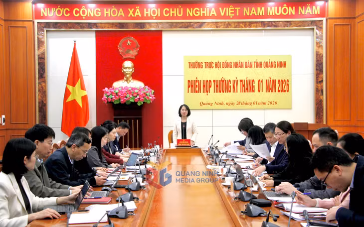 Đồng chí Trịnh Thị Minh Thanh, Phó Bí thư Thường trực Tỉnh ủy, Chủ tịch HĐND tỉnh, phát biểu kết luận.