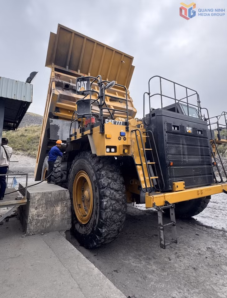 Kiểm soát chi phí về nhiên liệu là một trong những giải pháp tiết kiệm chi phí vận tải ở Công ty CP Than Cao Sơn.