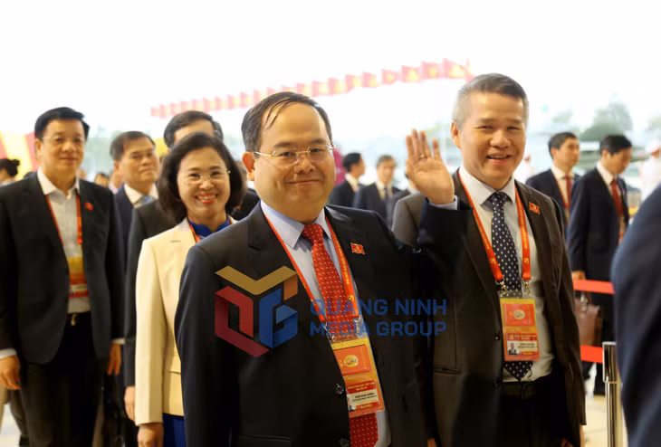 Đoàn đại biểu tỉnh Quảng Ninh dự khai mạc Đại hội (1-2026). Ảnh: Thu Chung
