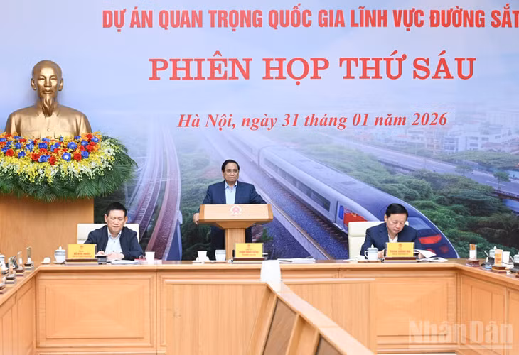 Thủ tướng Chính phủ Phạm Minh Chính chủ trì Phiên họp thứ sáu Ban Chỉ đạo. (Ảnh: TRẦN HẢI)