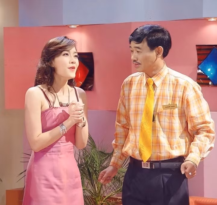 Nhờ lối diễn duyên dáng, Quốc Khánh được yêu mến ở mảng hài kịch.