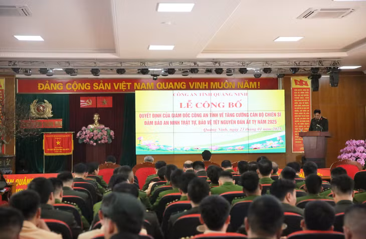 Quang cảnh buổi lễ.