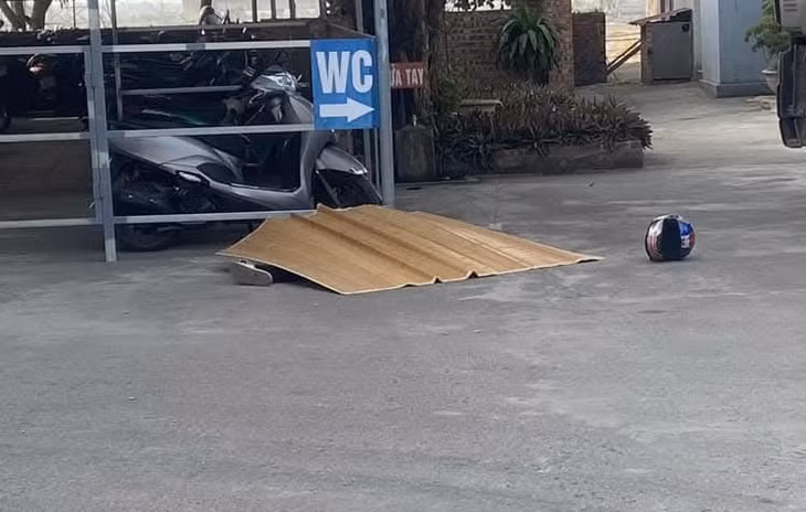 Hiện trường vụ án mạng tại cây xăng XC thuộc KDC 10, phường Phả Lại, TP Chí Linh, Hải Dương. Ảnh: Người dân cung cấp