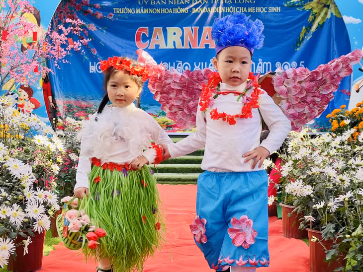 Carnaval hoa Hạ Long chào xuân Ất Tỵ 2025 tại trường mầm non Hoa Hồng ảnh 6