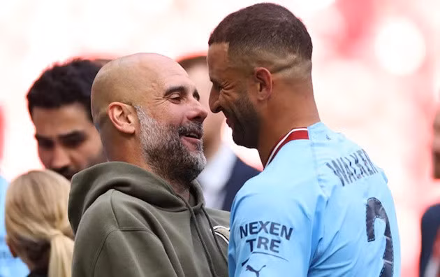 Walker sẽ chia tay Man City.