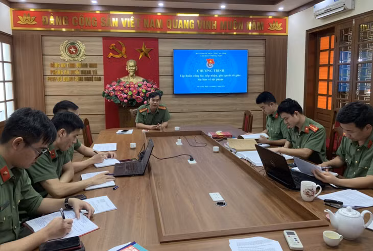 Chi đoàn Phòng An ninh mạng và phòng chống tội phạm sử dụng công nghệ cao tập huấn công tác tiếp nhận, giải quyết tin báo tố giác tội phạm.