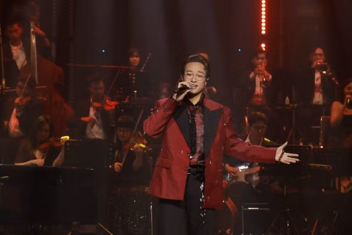 Hà An Huy đắt show từ khi thành Quán quân Vietnam Idol.