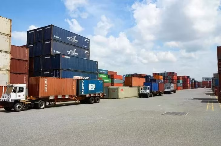 Xuất nhập khẩu là một trong những điểm nổi bật nhất của nền kinh tế Việt Nam. (Ảnh: VGP/Mạnh Thắng)