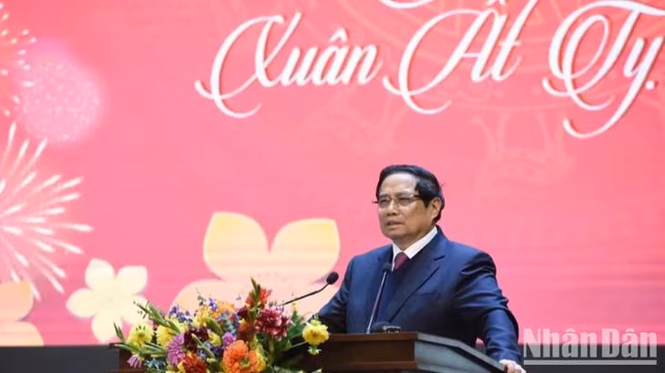 Thủ tướng Phạm Minh Chính phát biểu ý kiến chỉ đạo. (Ảnh: TRẦN HẢI)