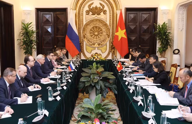 Đối thoại chiến lược Ngoại giao-Quốc phòng-An ninh Việt Nam-Nga lần thứ 13, hồi tháng Ba năm ngoái. (Ảnh: An Đăng/TTXVN)