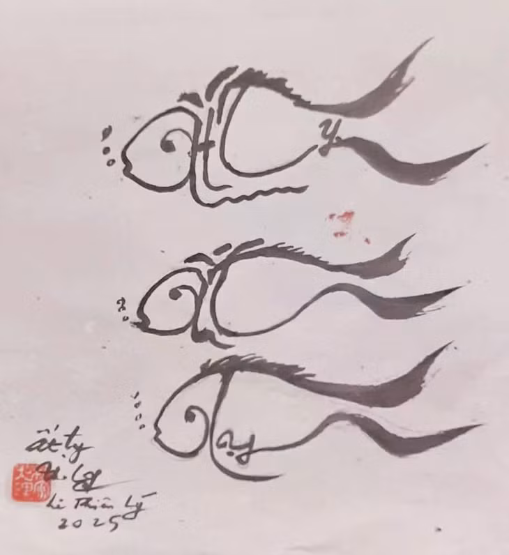 Chữ Ất Tỵ hình con cá.
