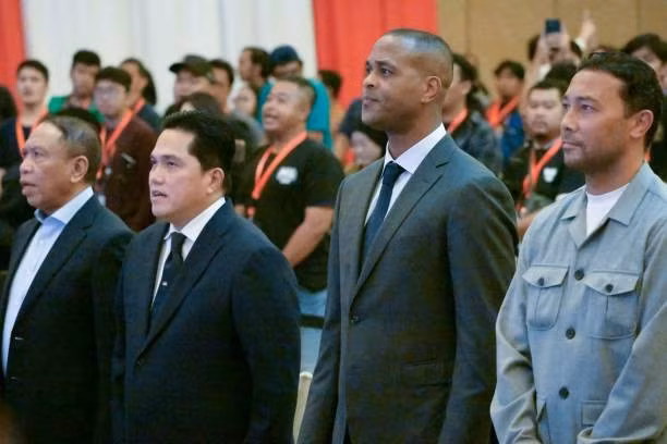 Kluivert trong ngày ra mắt PSSI.
