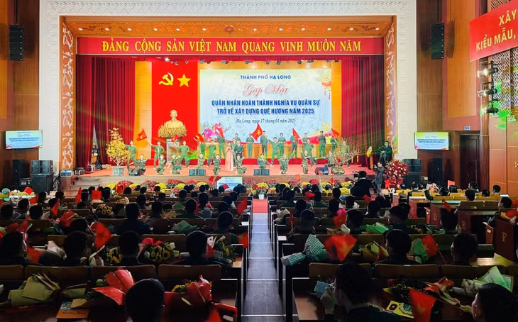 Quang cảnh buổi lễ.