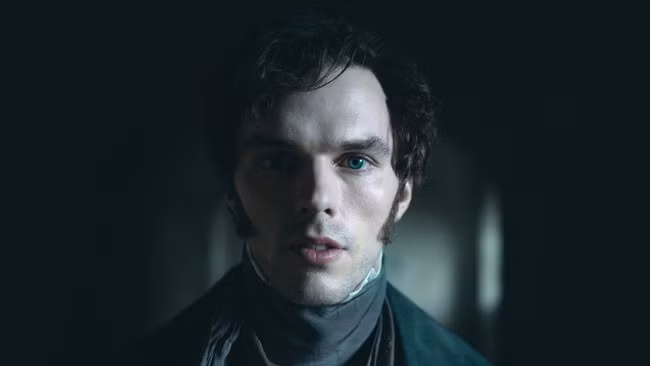 Nicholas Hoult trong “Nosferatu”