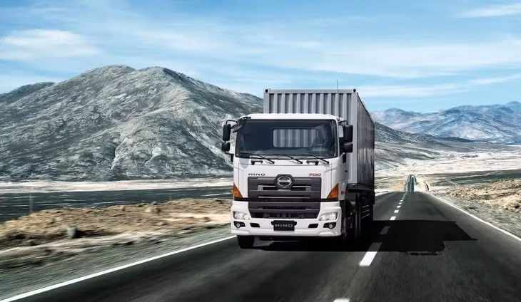Hơn 110.000 động cơ diesel bị Hino Motors khai gian số liệu khí thải. Ảnh: Hino Motors