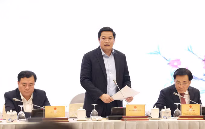 Thứ trưởng Kế hoạch &amp; Đầu tư Nguyễn Đức Tâm chia sẻ tại hội nghị ngày 8/1. Ảnh: Quang Phúc