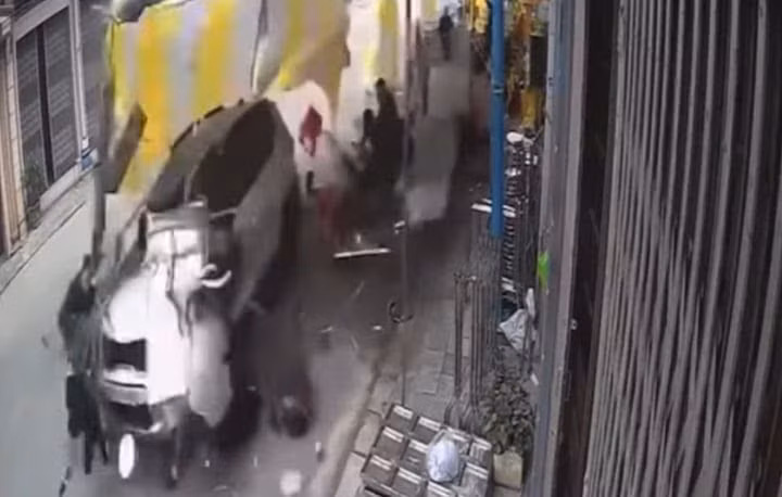 Vụ tai nạn được camera ghi lại.