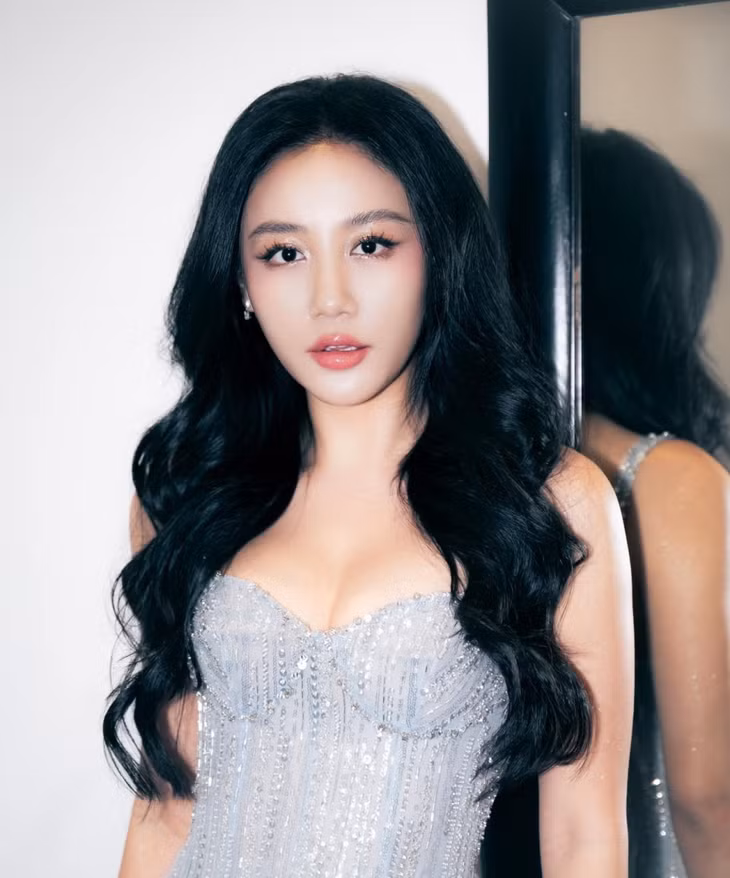 Van Mai Huong anh 1