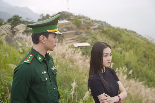 Lần đầu tiên Thuận Nguyễn và Cù Thị Trà trở thành một cặp đôi trên màn ảnh. (Ảnh: NSX)