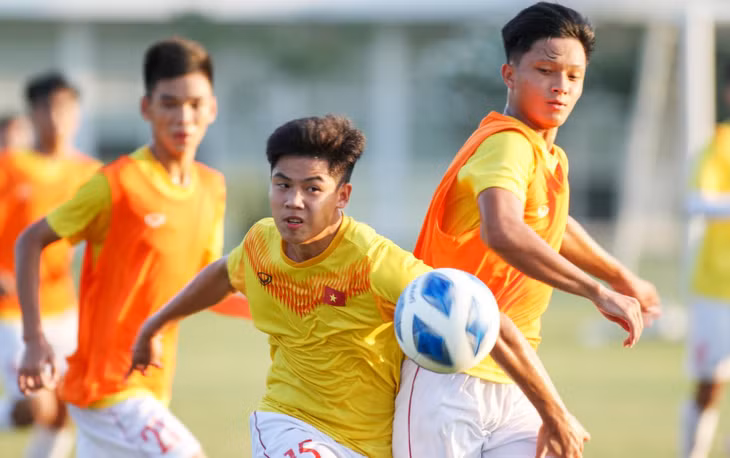 Trận tranh ngôi nhất bảng A tại giải vô địch U16 Đông Nam Á 2022 sẽ diễn ra lúc 20 giờ ngày 6/8. Ảnh: VFF.